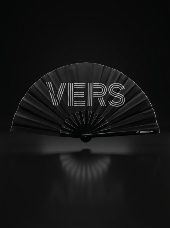 Festival Fan "VERS" in zwart - statement voor Rave & CSD