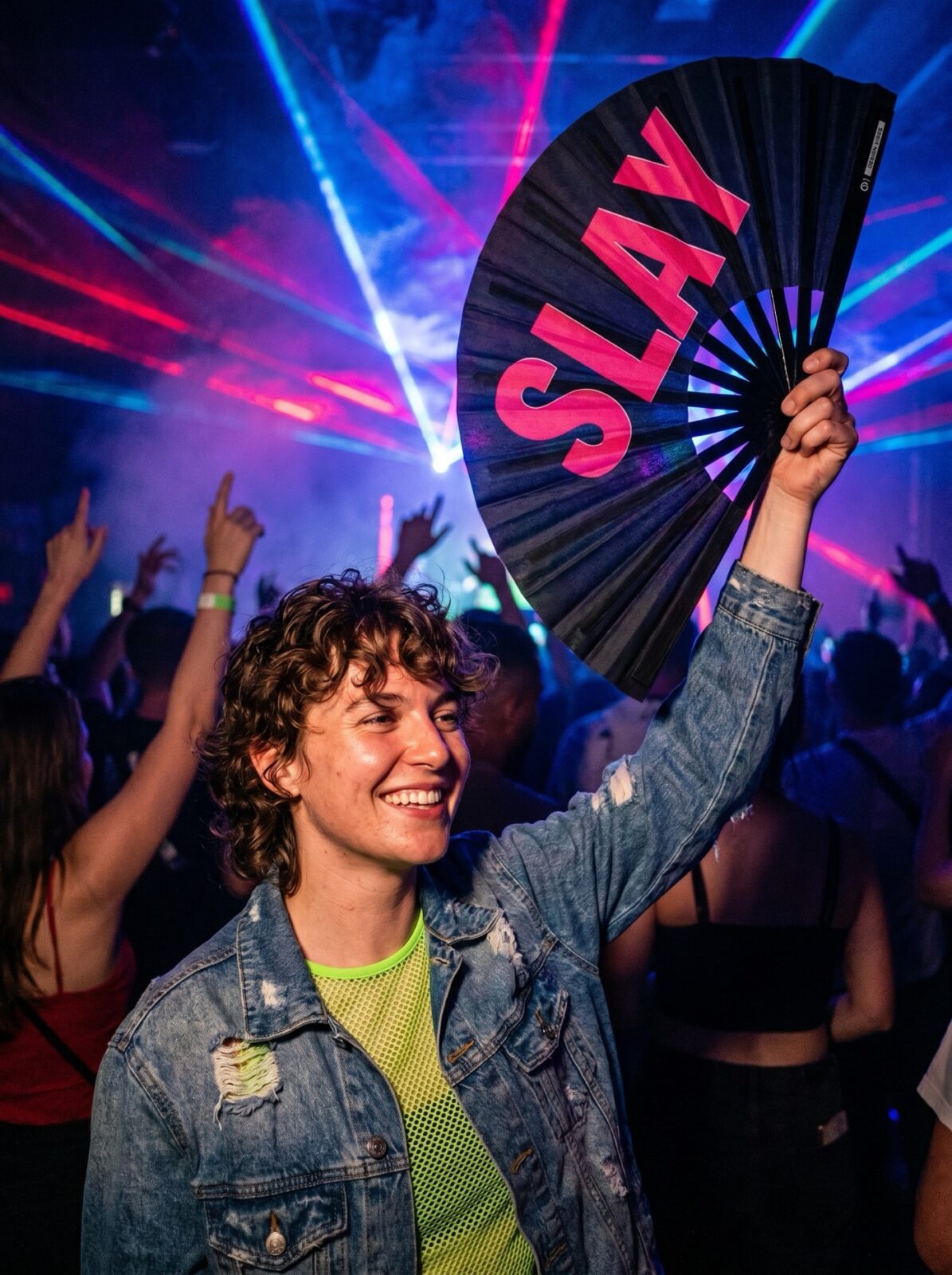 SLAY” festival Fan in zwart/roze – CSD & Rave accessoire – Weergave 2