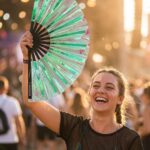 Festival Fan holografisch groen – iriserende accessoire voor Rave – Weergave 3