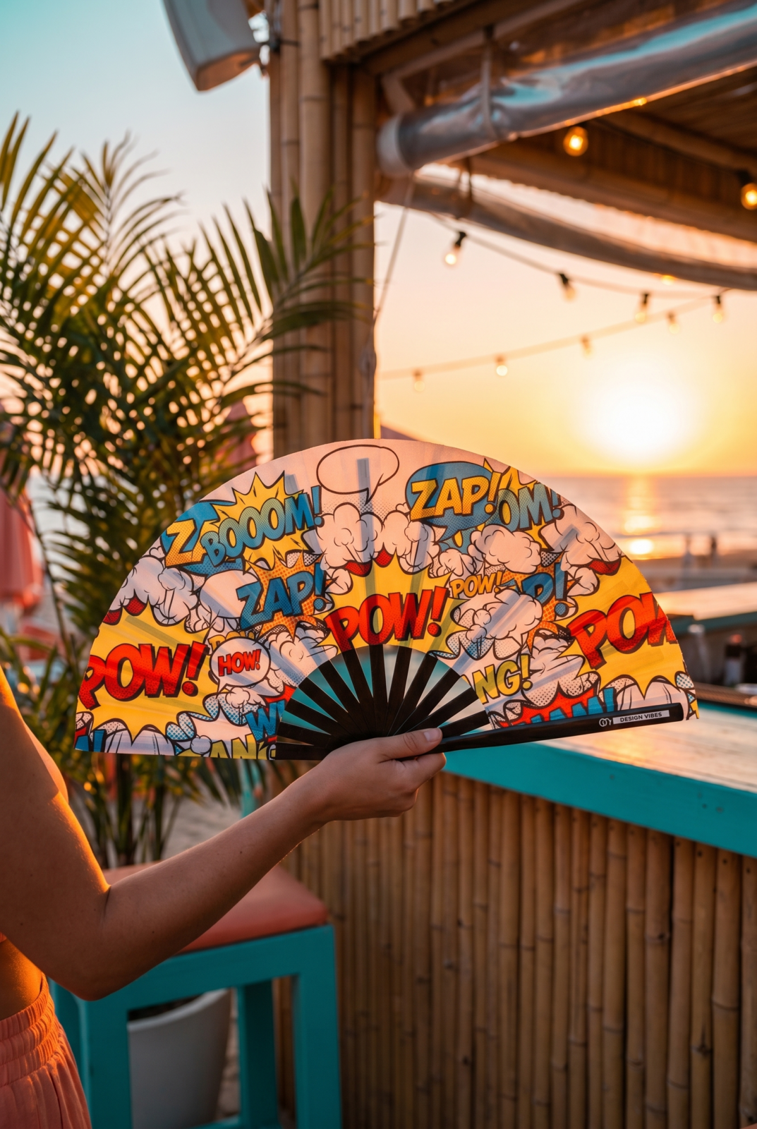 Festival Fan “ZAP BOOM POW” gele comic – Rave & Party – Weergave 6