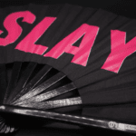 Festival Fan „SLAY” in zwart/roze, CSD- & Rave-accessoire, Weergave 6