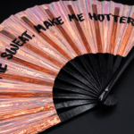 Festival Fan „MAKE ME SWEAT” holografisch rosé goud, Rave, Weergave 8