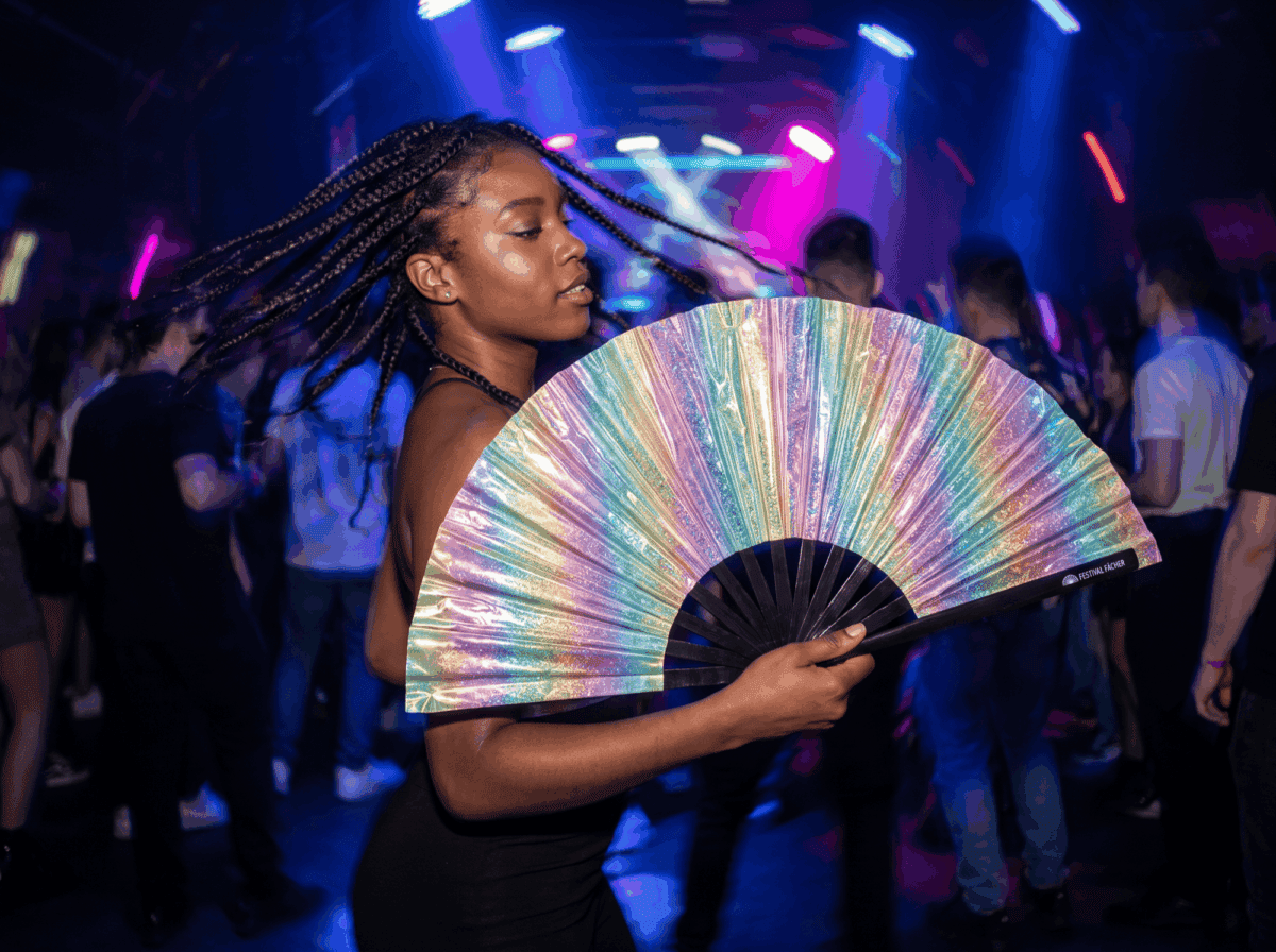 Festival Fans met holografische glitters in pastelkleuren en regenboogtinten voor festivals en Raves, Weergave 2
