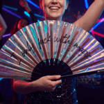 Festival Fan „I only fuck with magic“ Holo-koper voor raves en festivals, Weergave 2