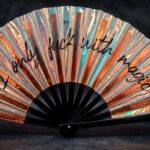 Festival Fan „I only fuck with magic“ Holo-koper voor raves en festivals, Weergave 6