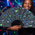 Festival Fans met maan & vlinders, regenboog op zwart, voor festivals & boho, Weergave 2