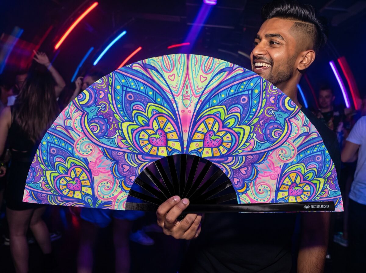 Festival Fan met vlinder-mandala in turkoois voor psytrance & Rave, Weergave 2