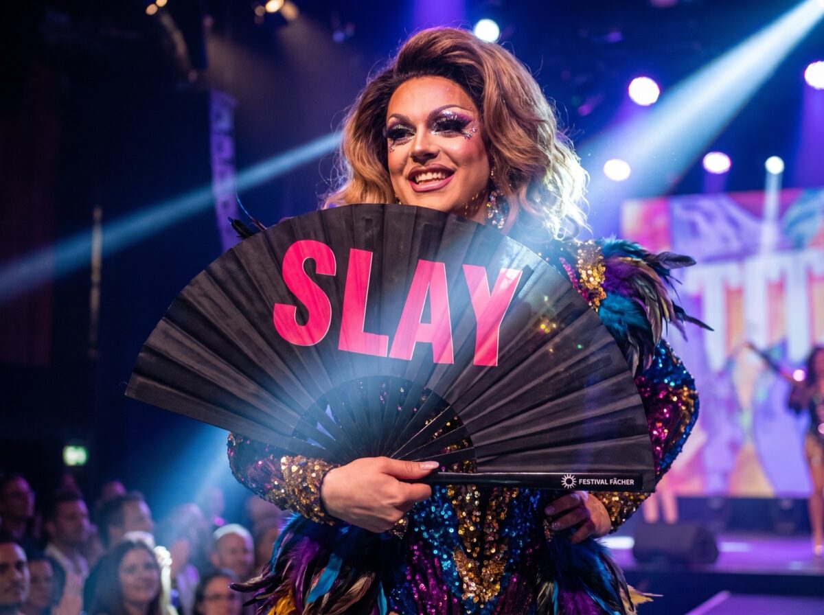 Festival Fan „SLAY” in zwart/roze, CSD- & Rave-accessoire, Weergave 5